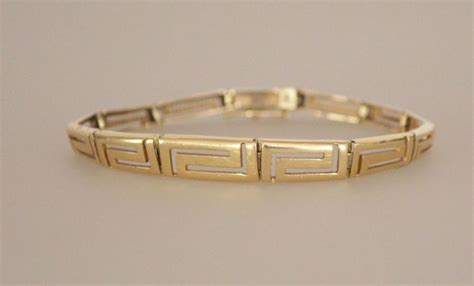 Alpha Kappa Alpha <b>14K</b> Greek Letter Diamond Pendant with Diamond Ivy Leaves. . 14k gold aka jewelry